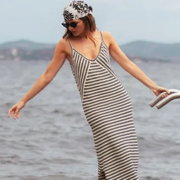 ROBE RYVA CRAIE